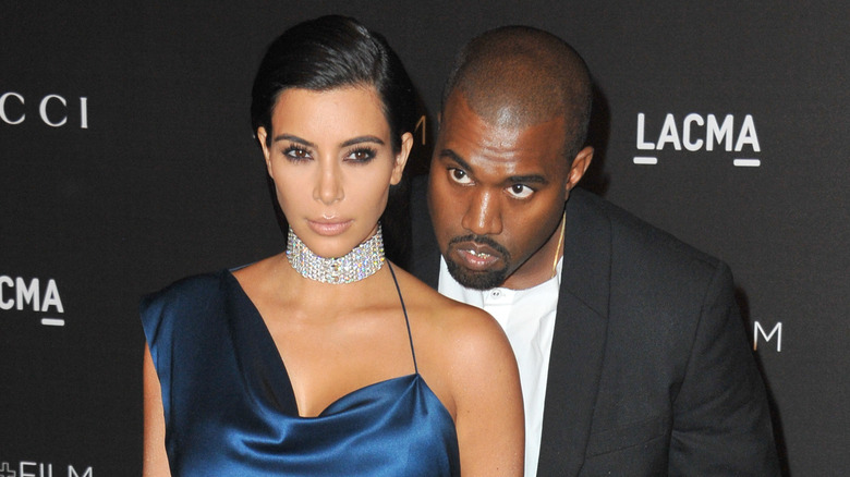 Kim Kardashian et Kanye "Ye" West posent