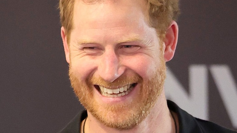 Prince Harry souriant