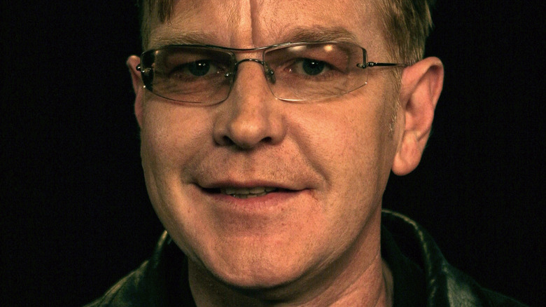 Andy Fletcher souriant