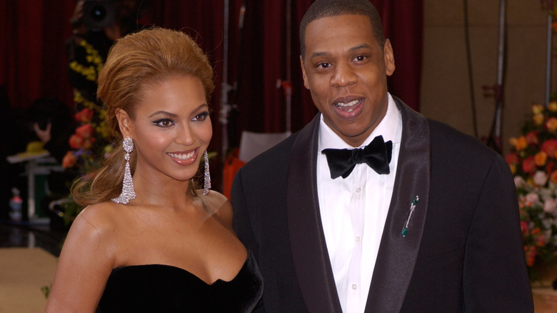 Beyoncé et Jay Z souriants 