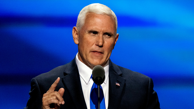Mike Pence parlant