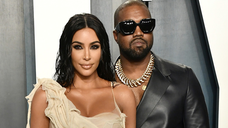 Kim Kardashian et Kanye West posent