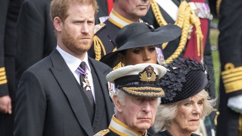 Le prince Harry et le roi Charles III lors d'un événement 