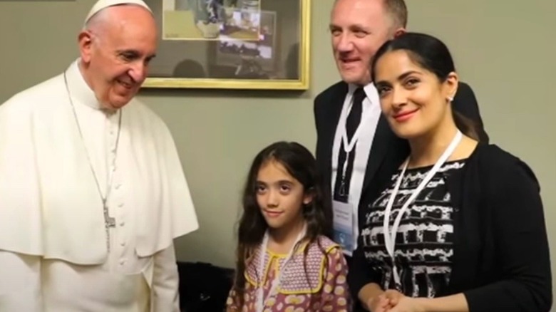 Pape François, Salma Hayek et famille 